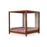 Paraggi double sunbed by Mediterrazza seen from the front, showcasing its handcrafted wooden frame and elegant Mediterranean striped upholstery.