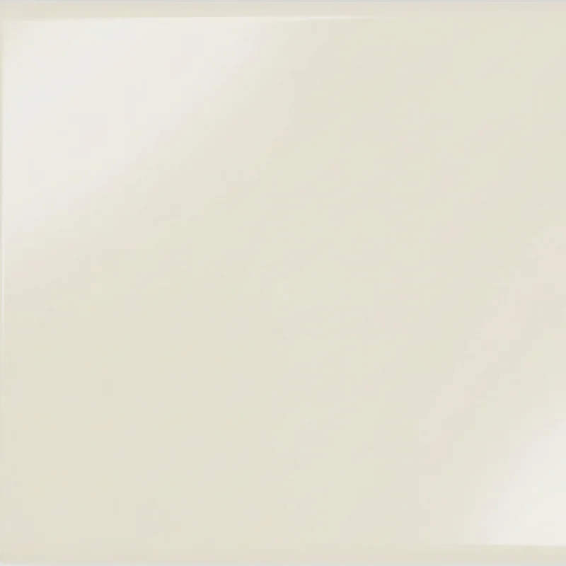 03 Beige Lacquered Metal