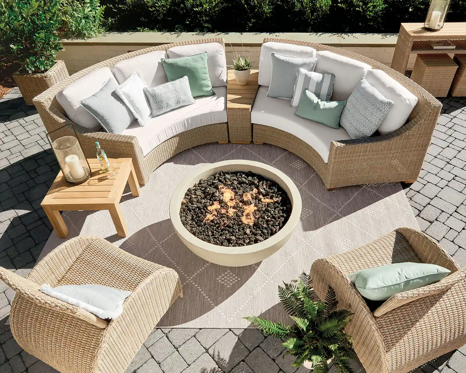circular positioning of outdoor artisan furniture
