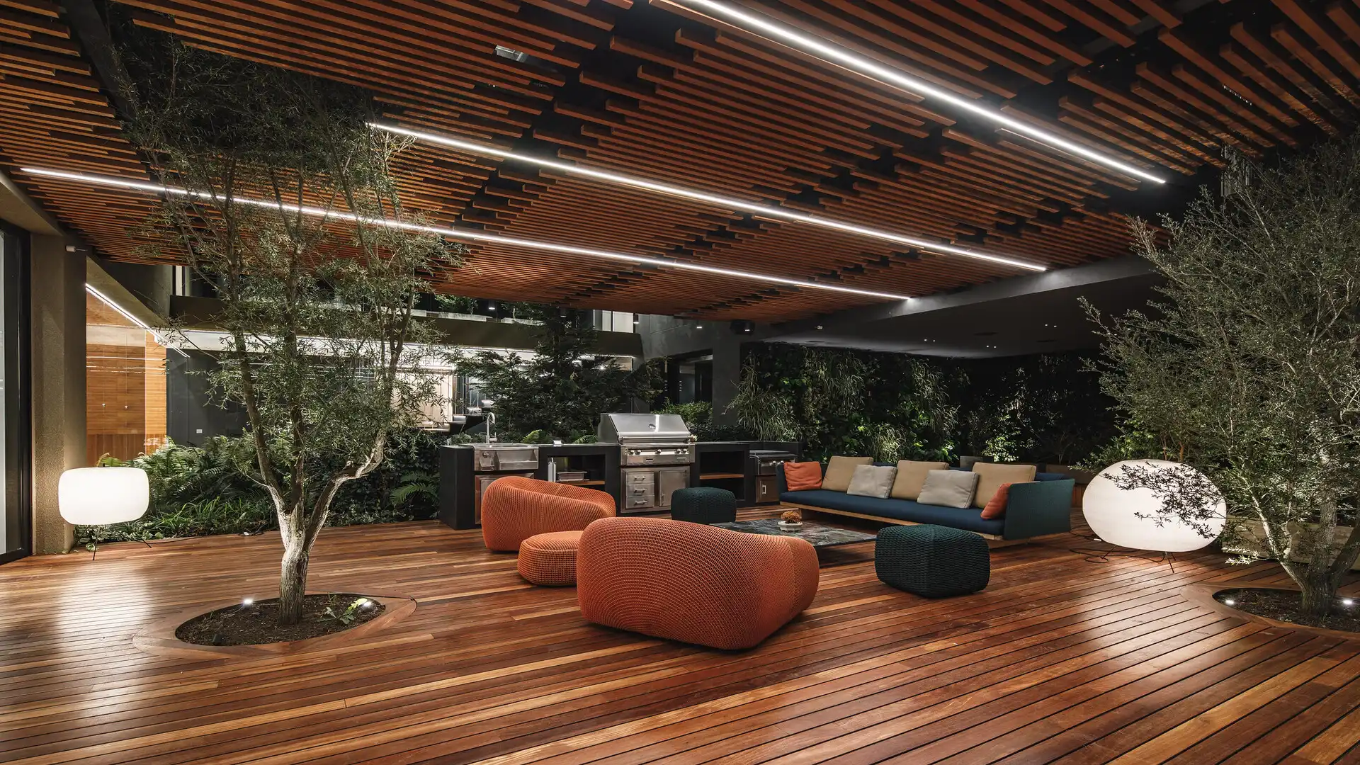 Discerning international buyers exploring premium spaces rooted in Design and Light.