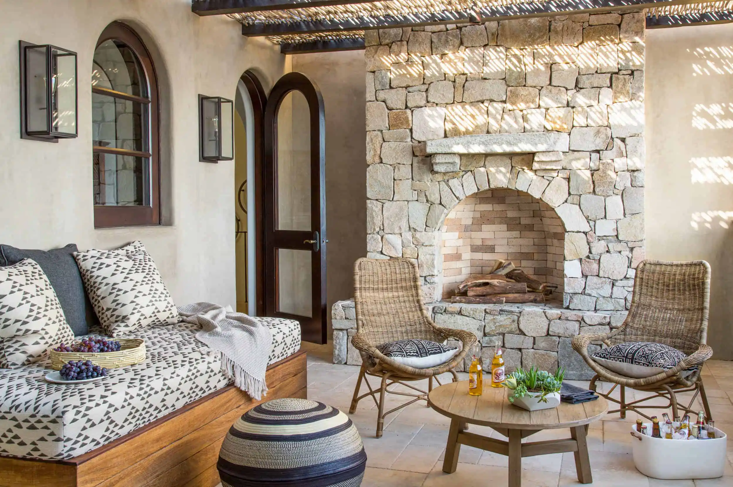 Mediterranean Outdoor Furniture Style