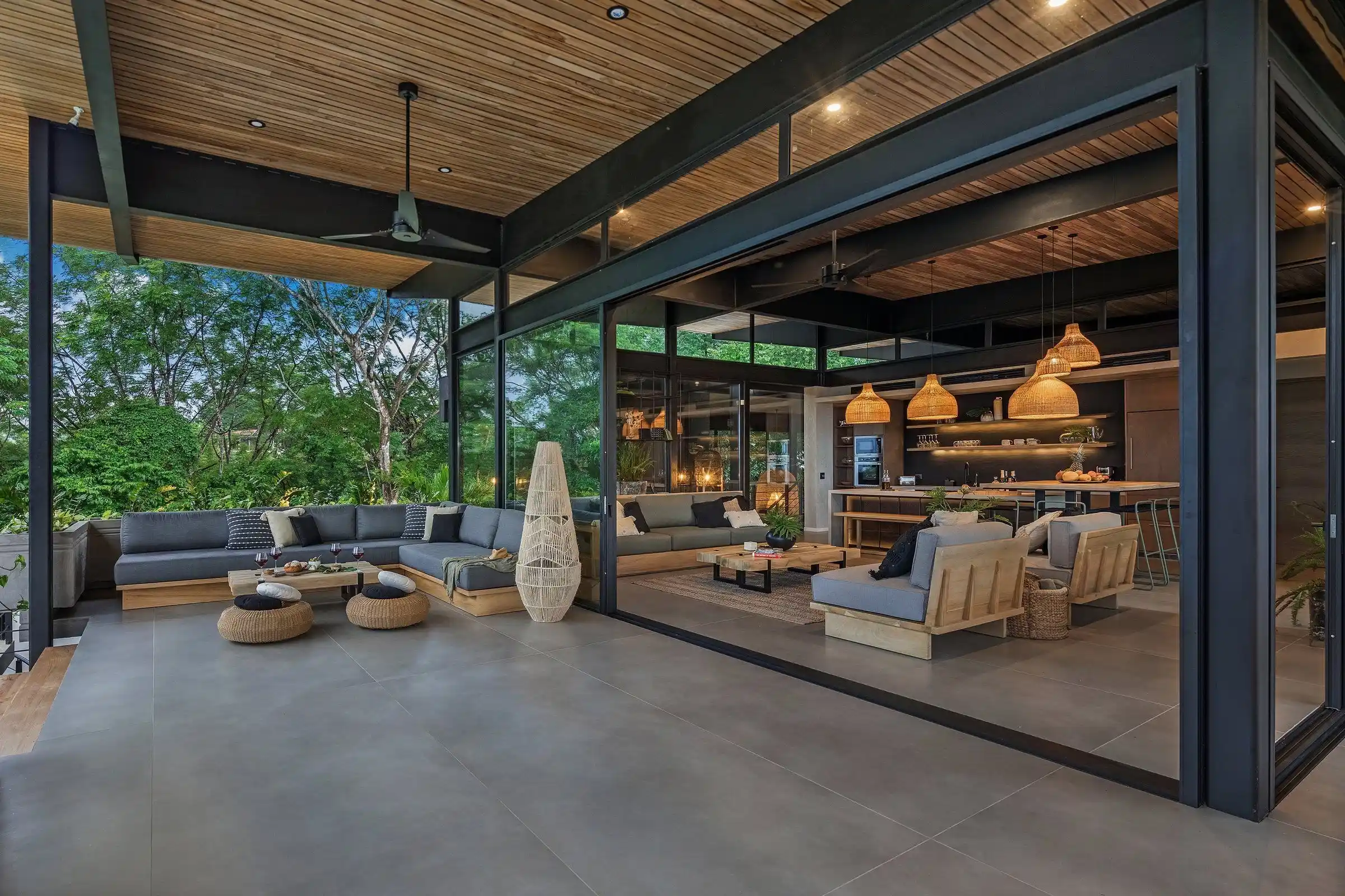 An authentic premium estate perfectly illustrating the new vision of Seaside Living Architecture.